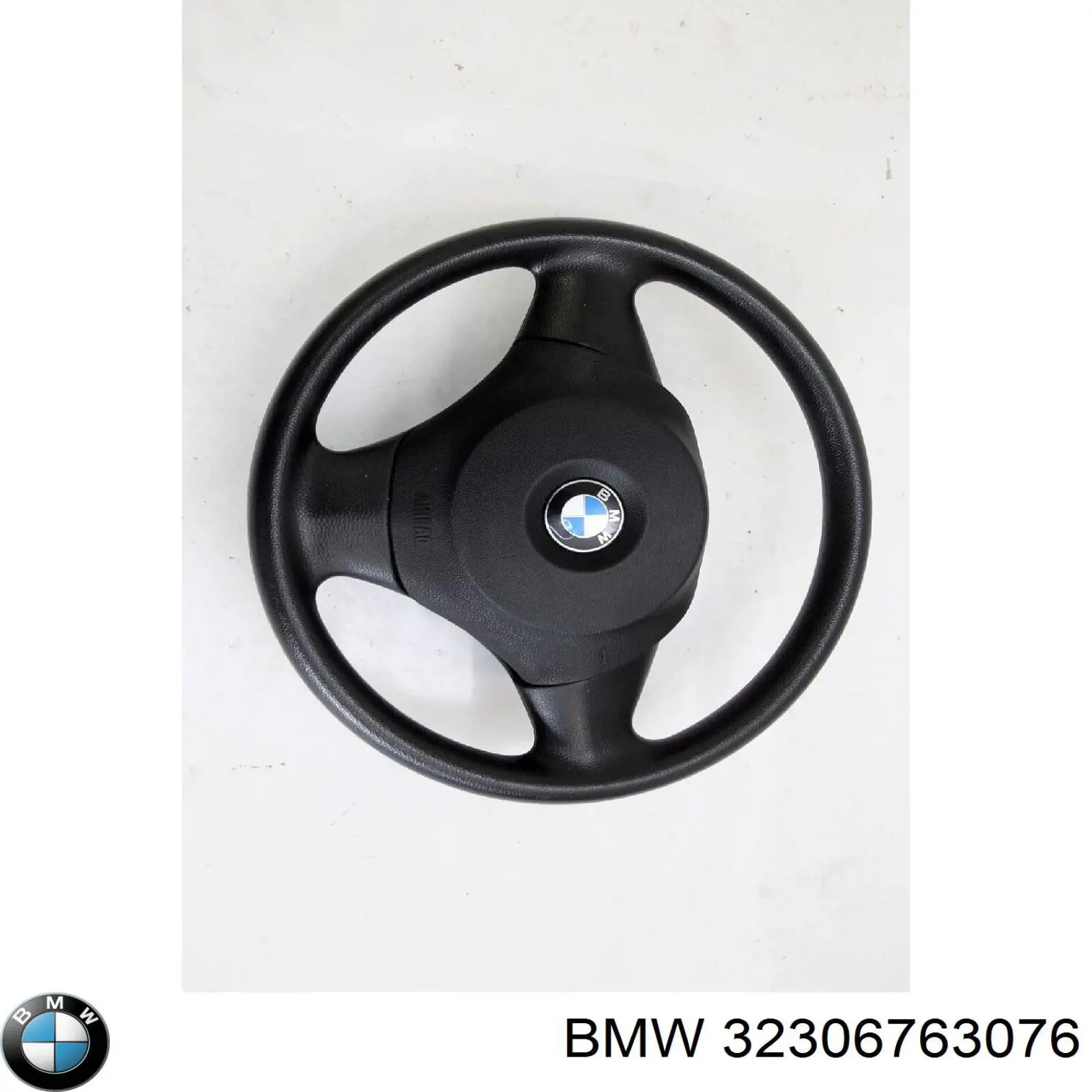 32306763076 BMW рулевое колесо
