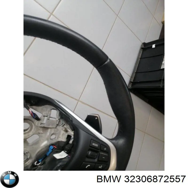  32306872557 BMW