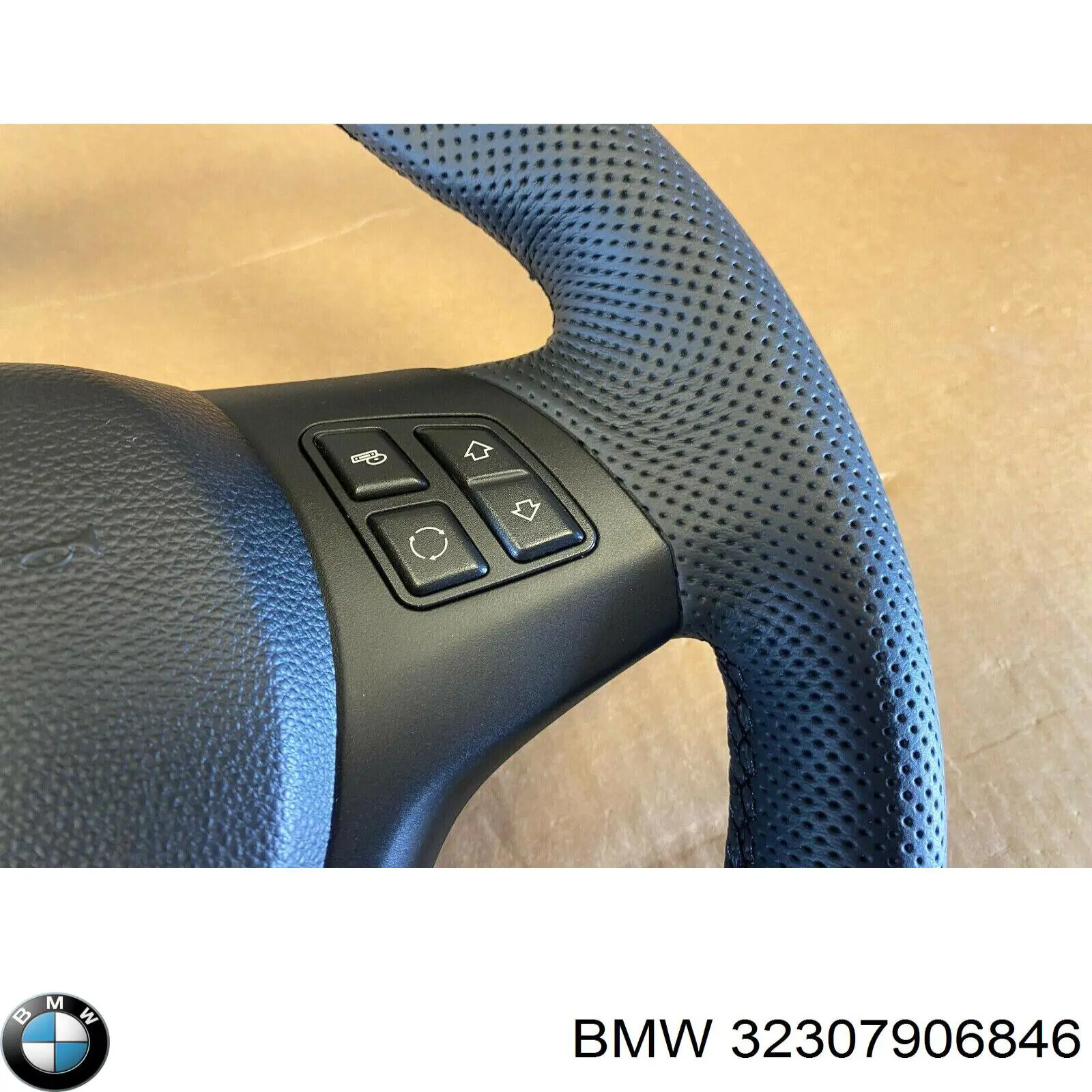  32307906846 BMW