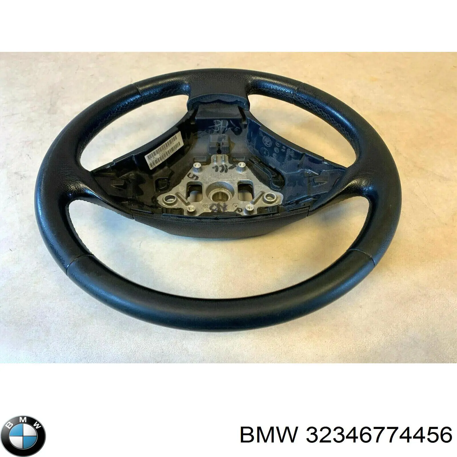 32346774456 BMW рулевое колесо