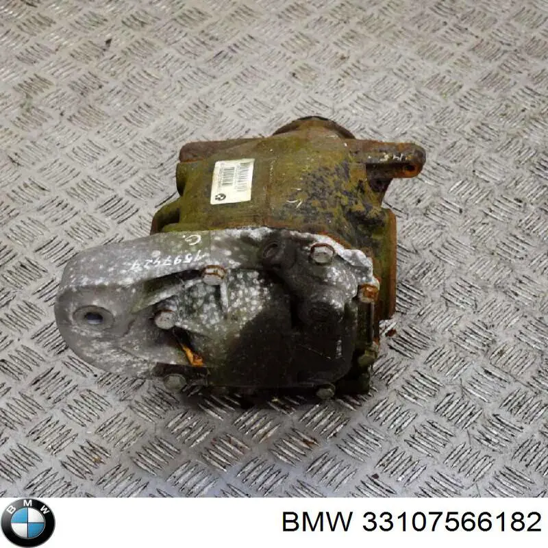  33107566182 BMW