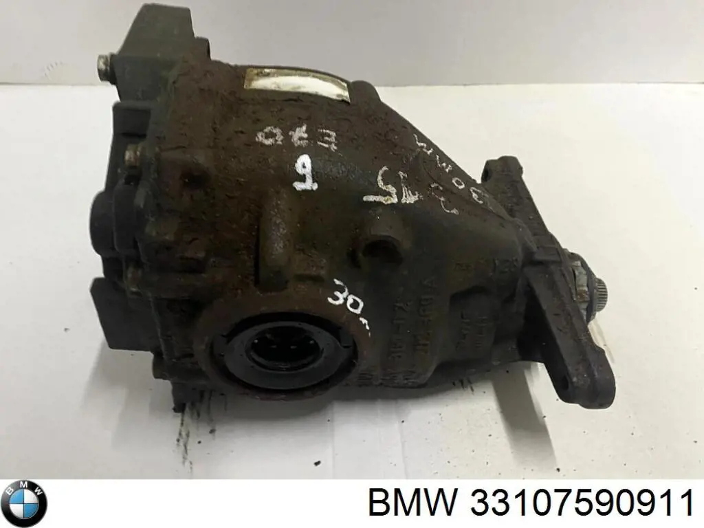 7590911 BMW Редуктор моста заднего