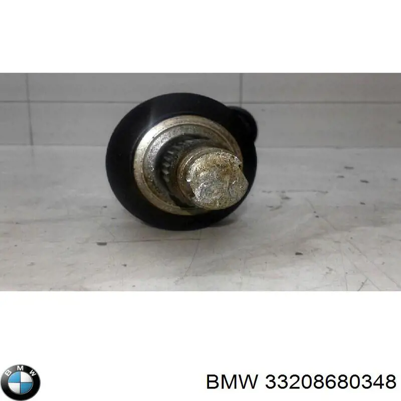 33208680348 BMW полуось задняя правая