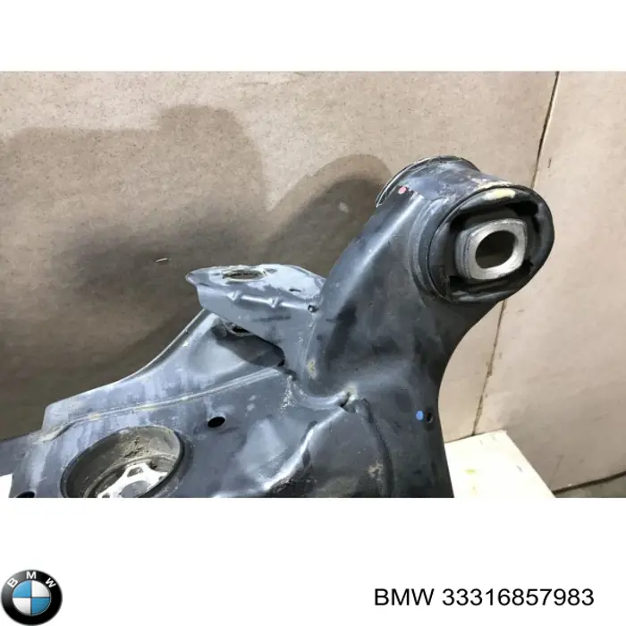Купить 6857983 BMW Оси полуприцепов и прицепов