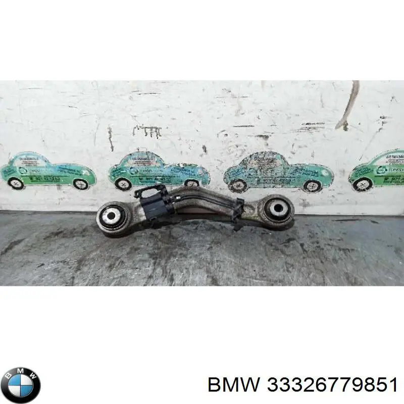 Рычаг задней подвески верхний 33326779851 BMW