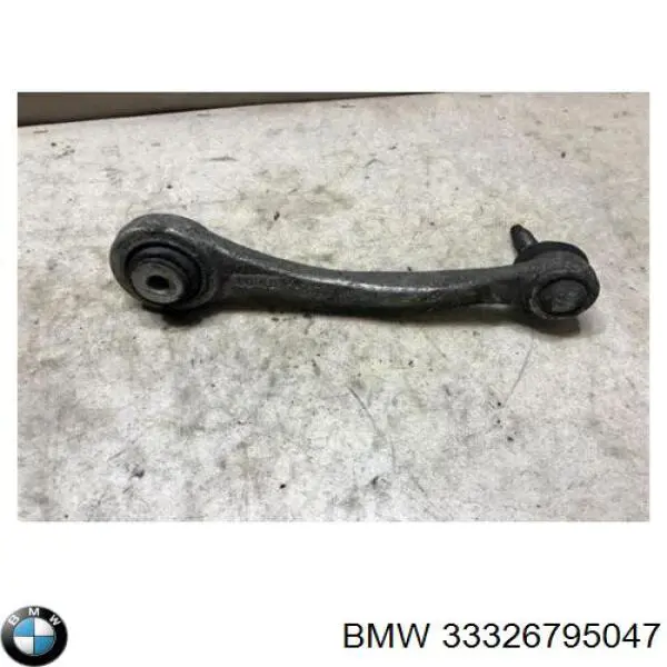 Рычаг задней подвески поперечный левый 33326795047 BMW