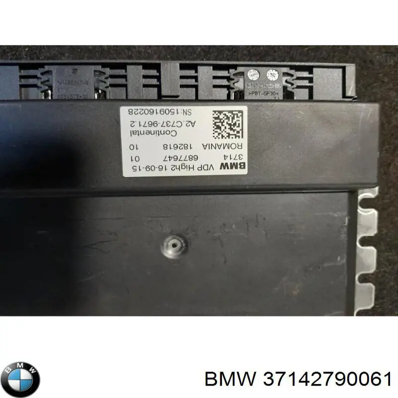  6889573 BMW