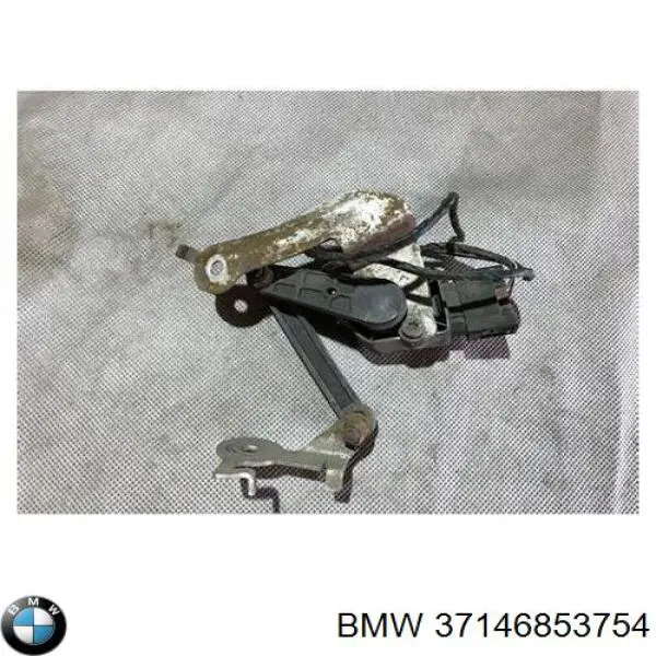 6853754 BMW Датчик уровня кузова, передний