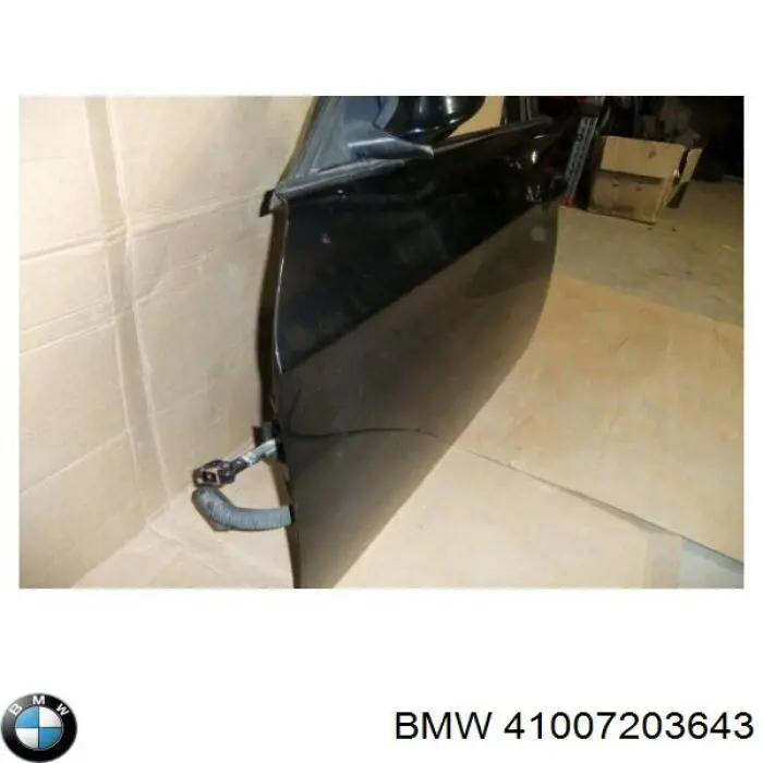 Передняя левая дверь Бмв 3 E90 (BMW 3)