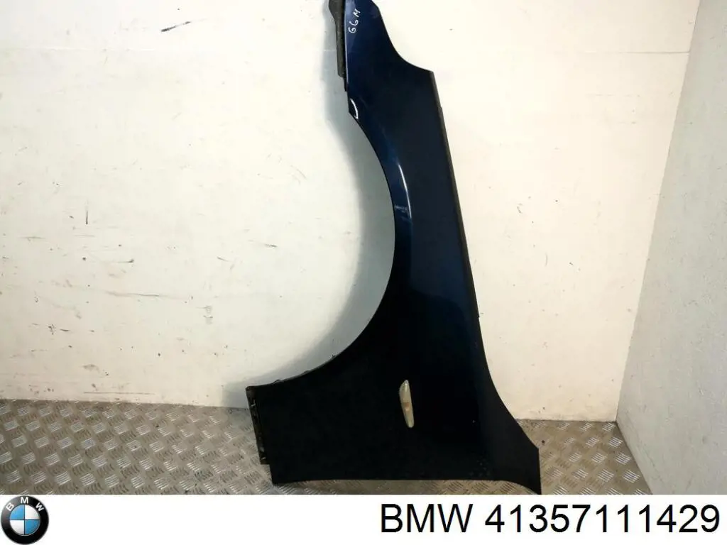 41357111429 BMW Переднее левое крыло