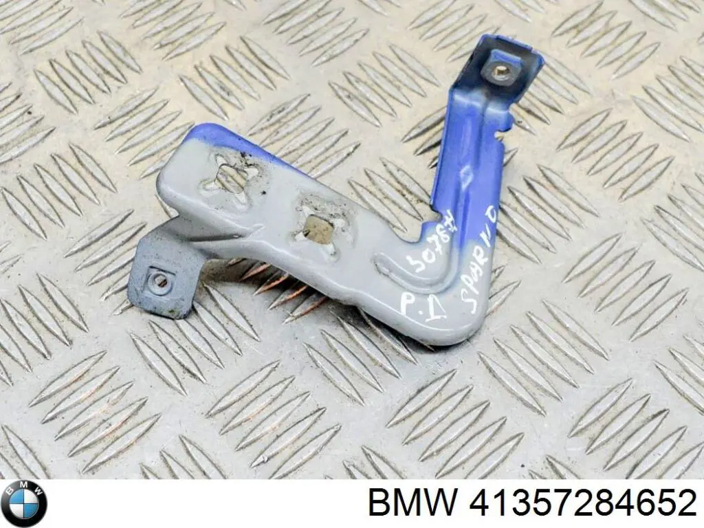Купить 41357284652 BMW Кронштейн крепления крыла переднего правого передний