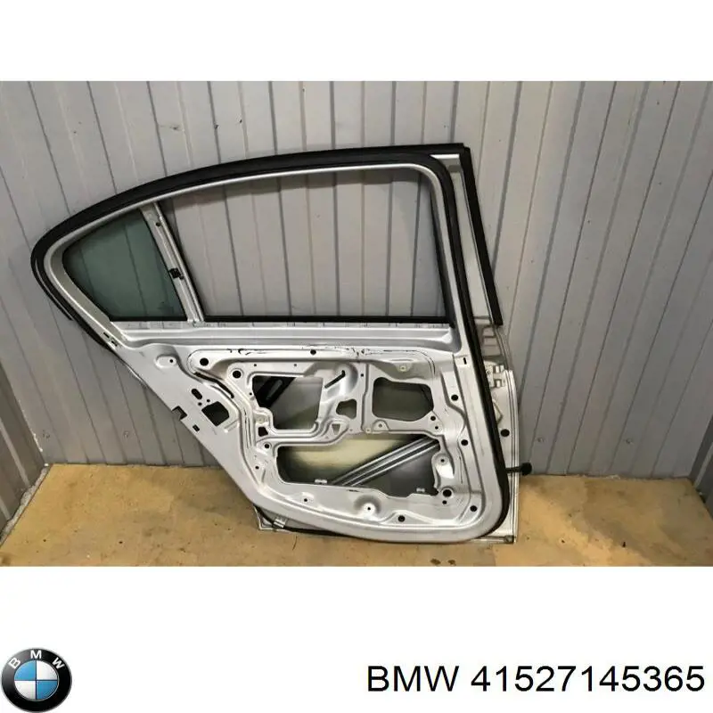 Купить 41527152989 BMW Дверь задняя