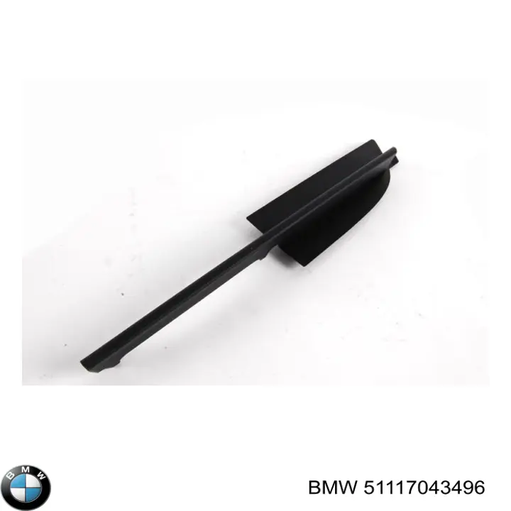 51117043496 BMW решетка бампера переднего правая