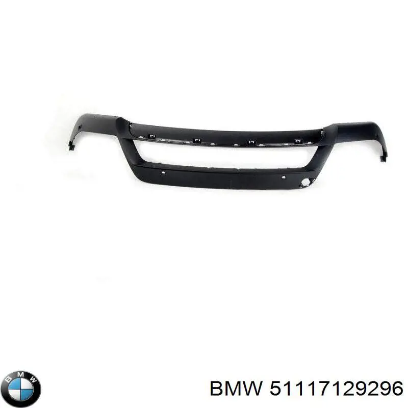 Передний бампер 51117129296 BMW