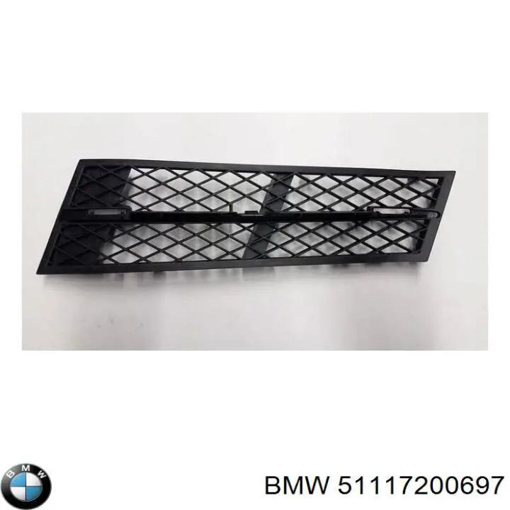 Решетка переднего бампера, правая BMW 5 седан (F10) (2009 - 2016) цена, от 8.75 USD