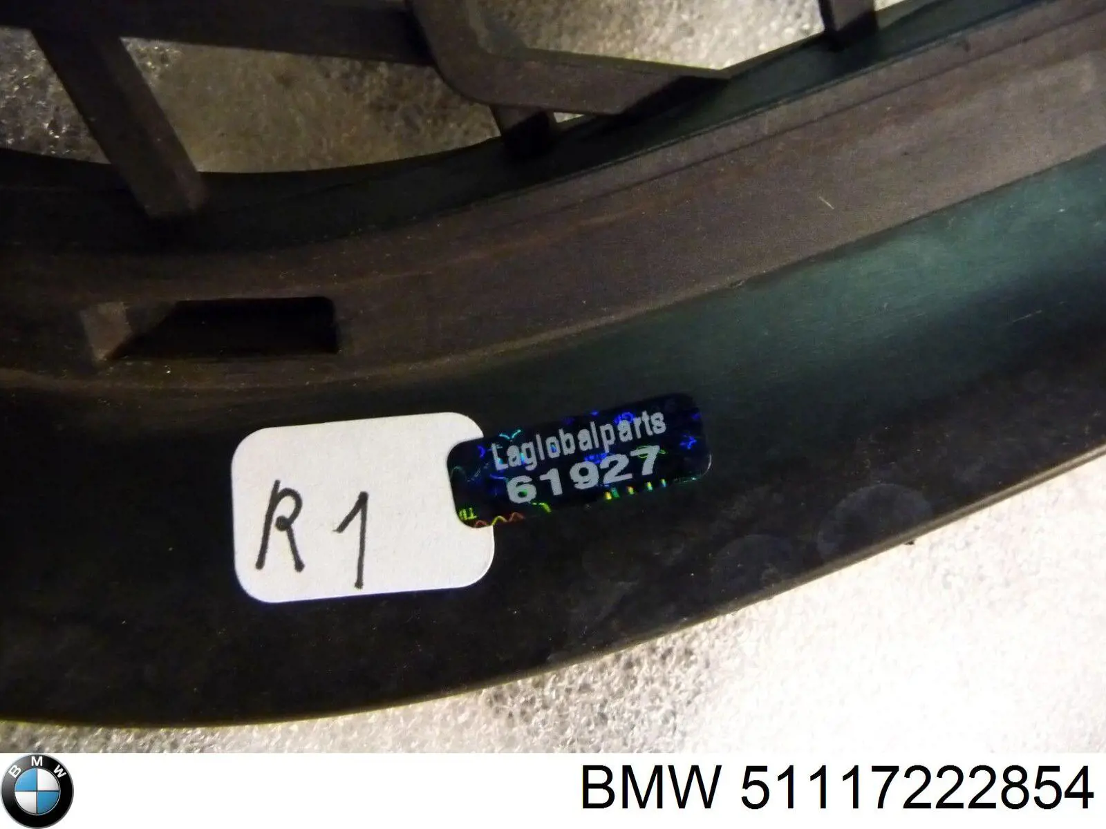 Решетка бампера переднего центральная BMW 51117222854 цена, от 50.68 USD