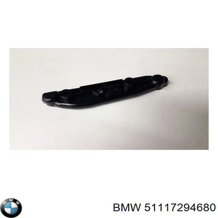 Кронштейн крепления крыла переднего правого передний BMW 51117294680