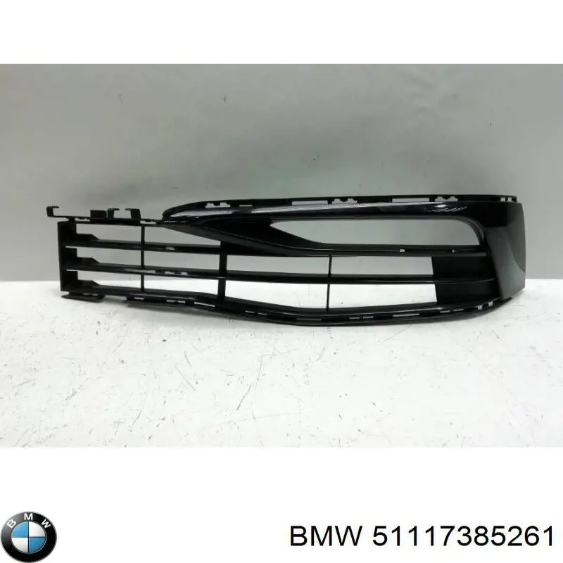 51117385261 BMW Решетка бампера переднего левая