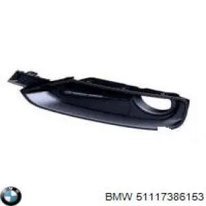 Центральная решетка переднего бампера BMW 51117386153