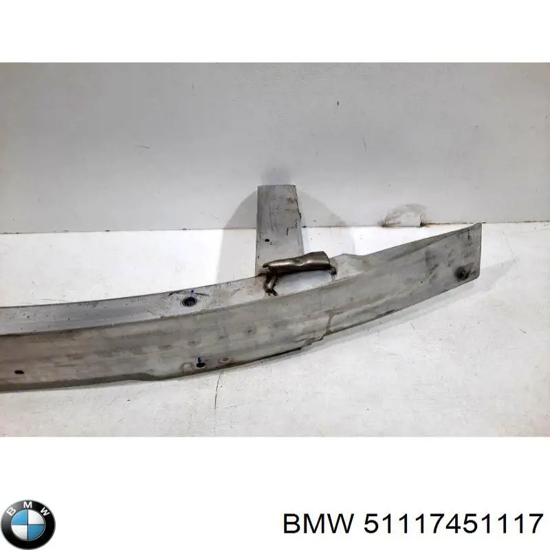 Купить 51117451117 BMW Буфер бампера переднего
