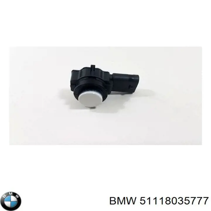 Бампер передний BMW 51118035777