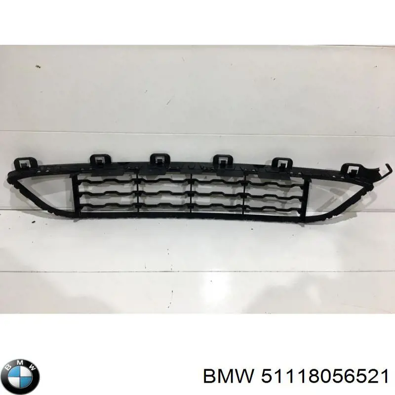 51118056521 BMW Решетка переднего бампера, нижняя