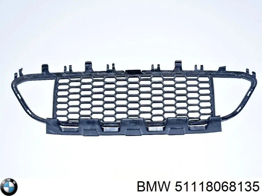 Решетка бампера переднего центральная BMW 51118068135 цена, от 88.69 USD