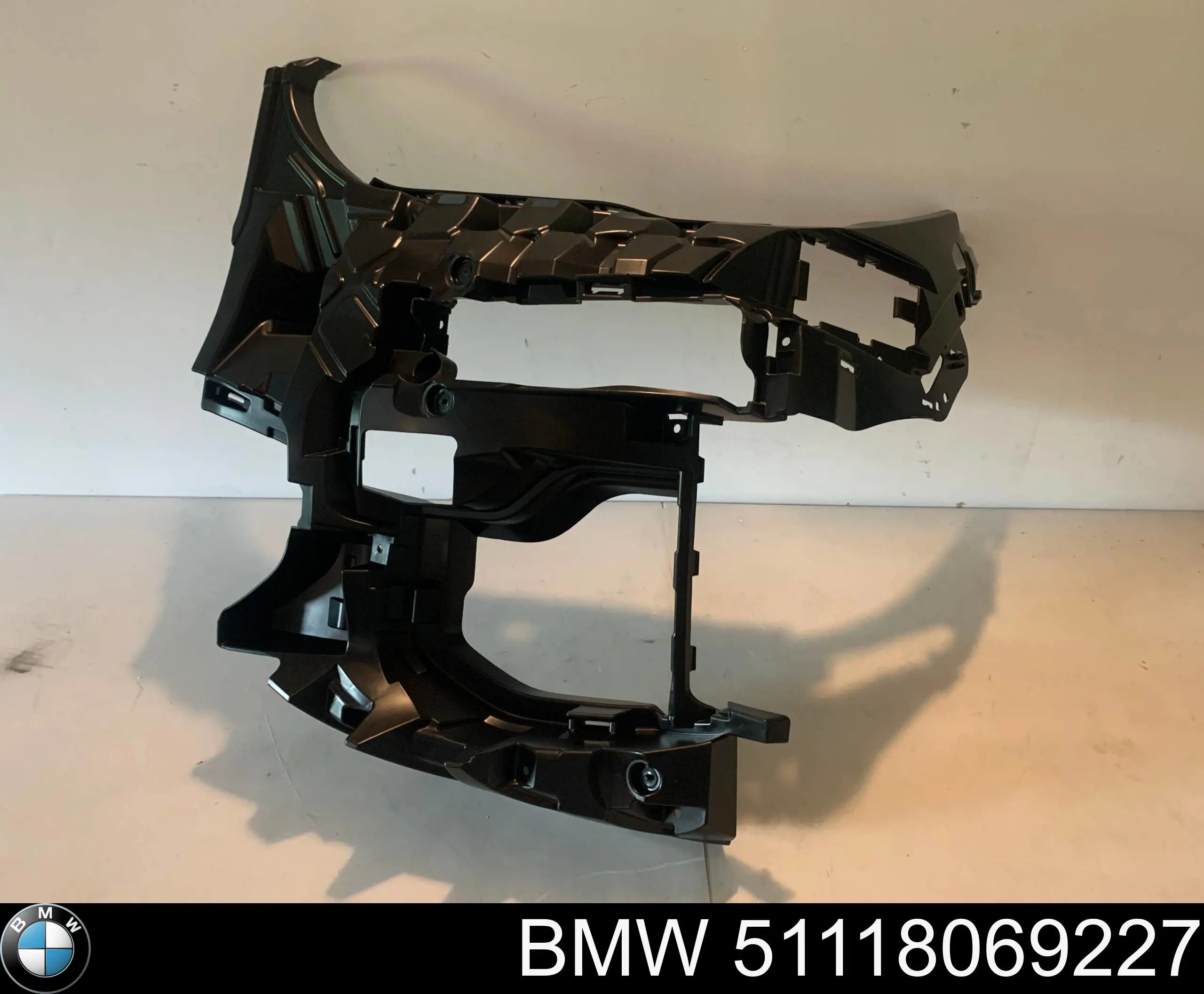  51118069227 BMW