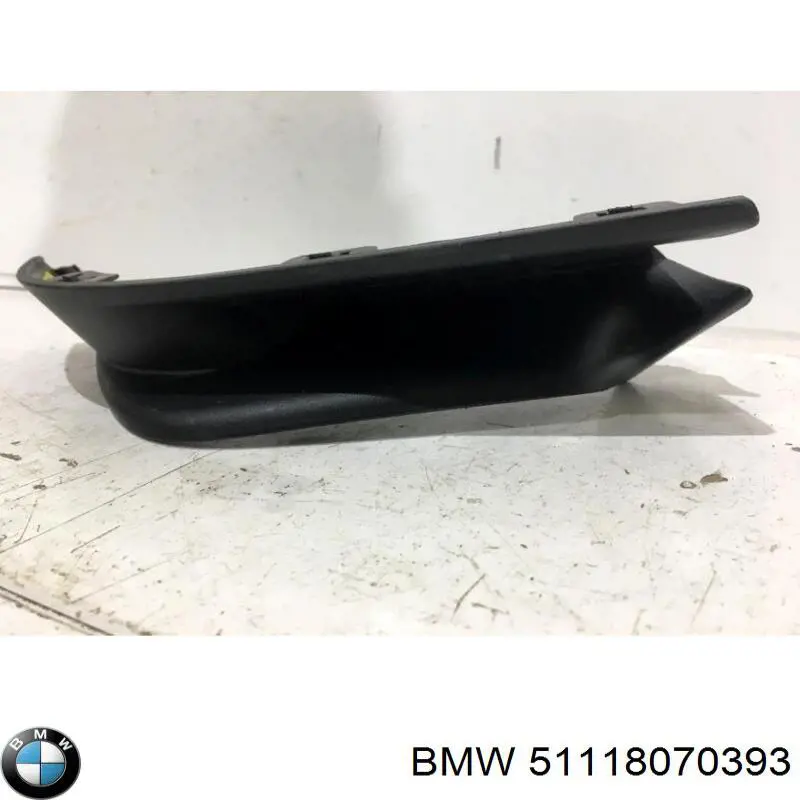 PBM99129MAL Signeda Передний левый клык бампера