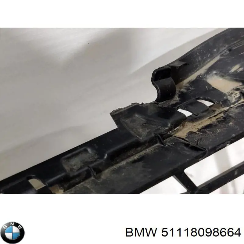 51118098664 BMW 