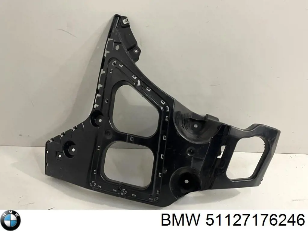 Направляющая заднего бампера правая BMW 51127176246 цена, от 31.04 USD