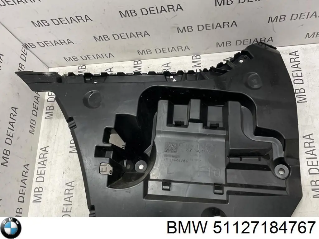 Левый кронштейн заднего бампера BMW 51127184767