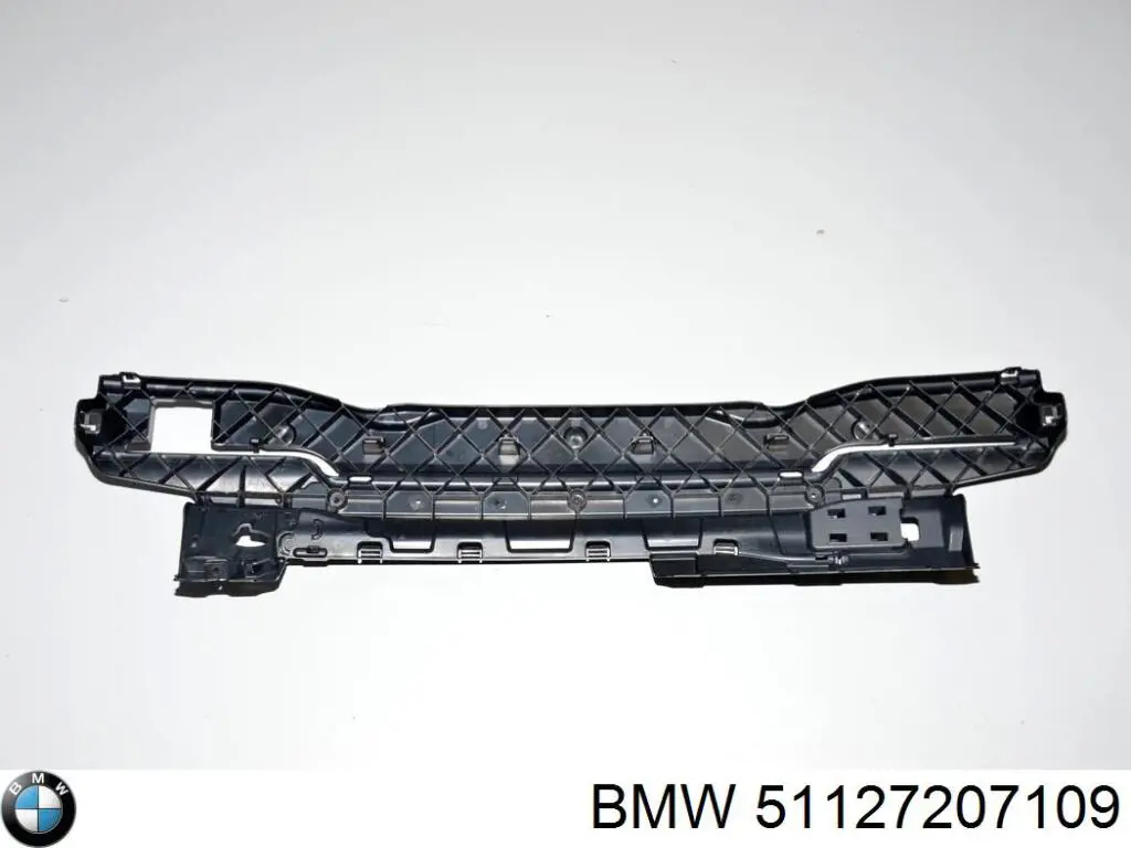 Кронштейн бампера заднего центральный BMW 51127207109 цена, от 19.00 USD