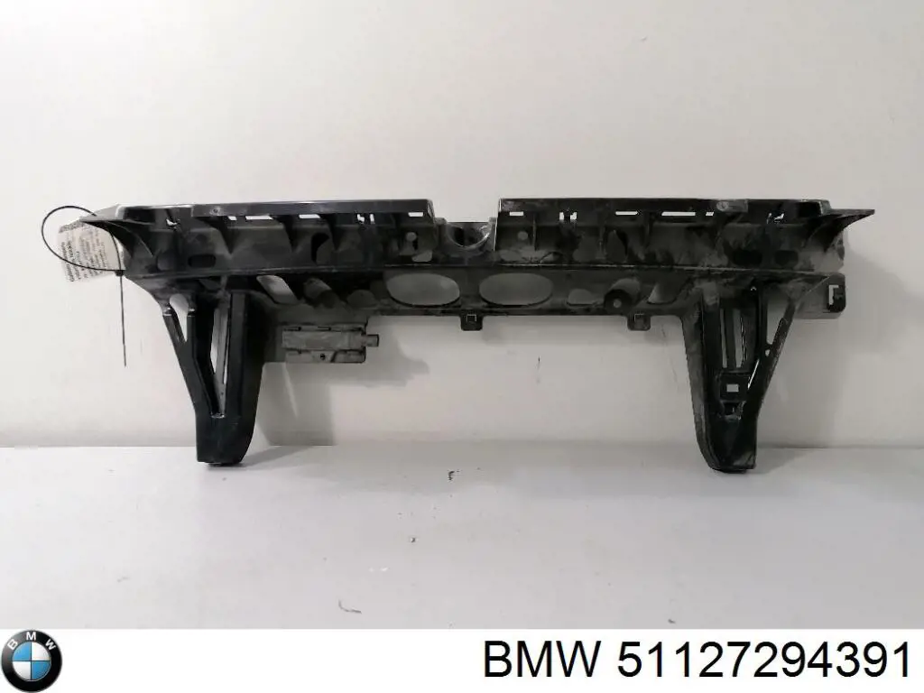7005165 Autotechteile Кронштейн бампера заднего центральный