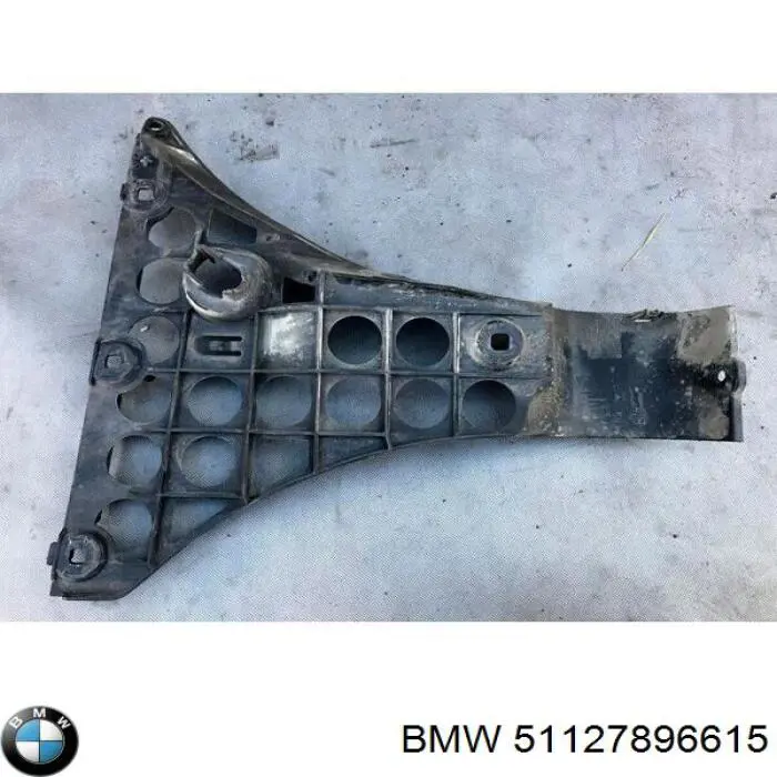 Купить 51127896615 BMW Направляющая заднего бампера левая