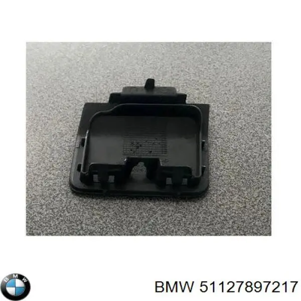 Купить 51127897217 BMW Заглушка бампера буксировочного крюка задняя
