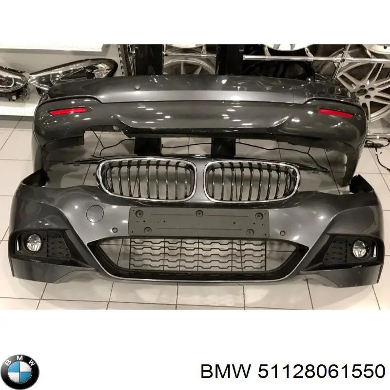 Задний бампер 51128061550 BMW