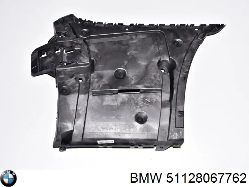 Кронштейн бампера заднего центральный Signeda PBM43163GA цена, от 174.56 USD