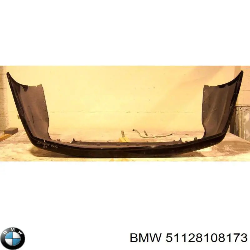 51128108173 BMW Задний бампер