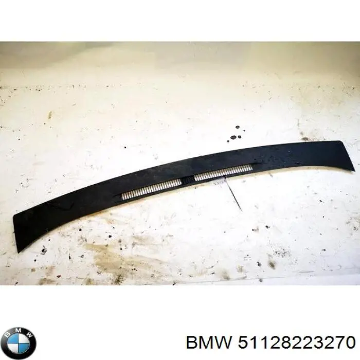 Купить 51128223270 BMW Кронштейн бампера заднего центральный