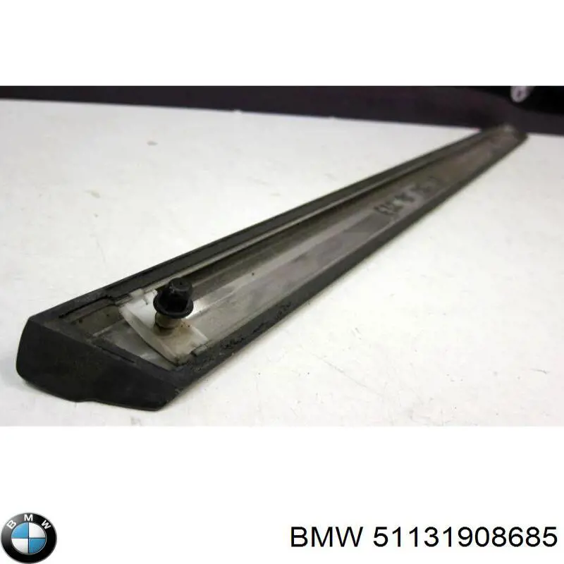 Купить 51131908685 BMW Молдинг задней левой двери