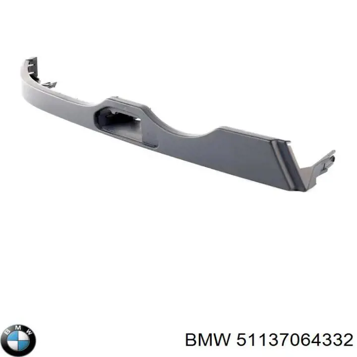 Ресничка (накладка) правой фары 51137064332 BMW