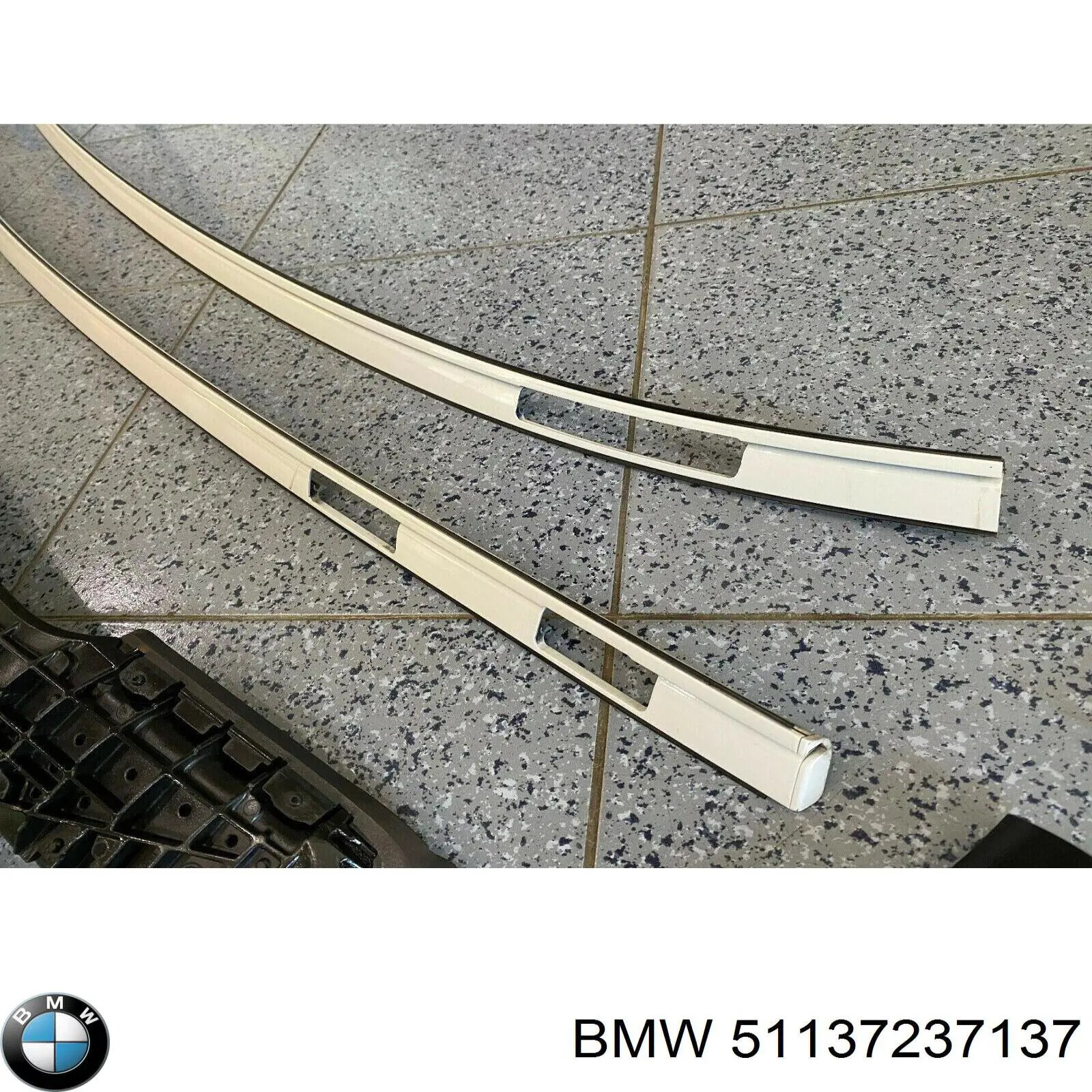 Рельса-рейлинг багажника левый BMW 51137237137 цена, от 177.77 USD