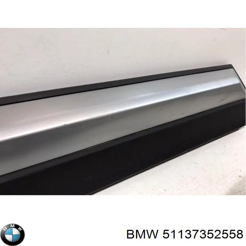 Купить 7352558 BMW Накладка (молдинг) порога наружная задняя правая