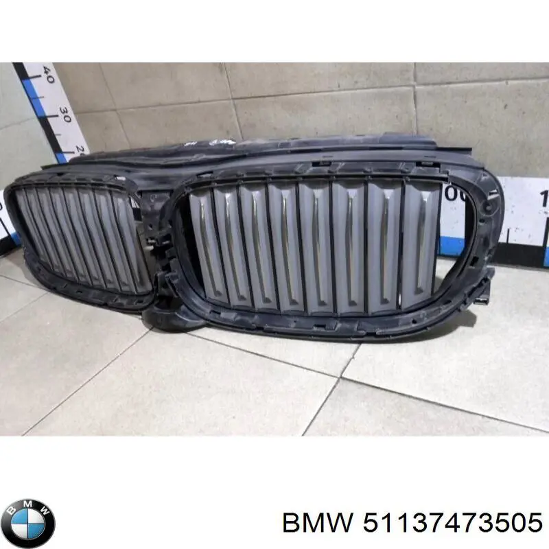 Жалюзи радиатора охлаждения 51137497207 BMW