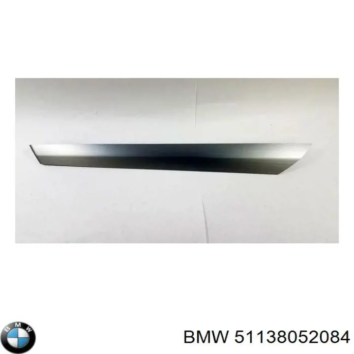 Молдинг двери задней правой 51138052084 BMW