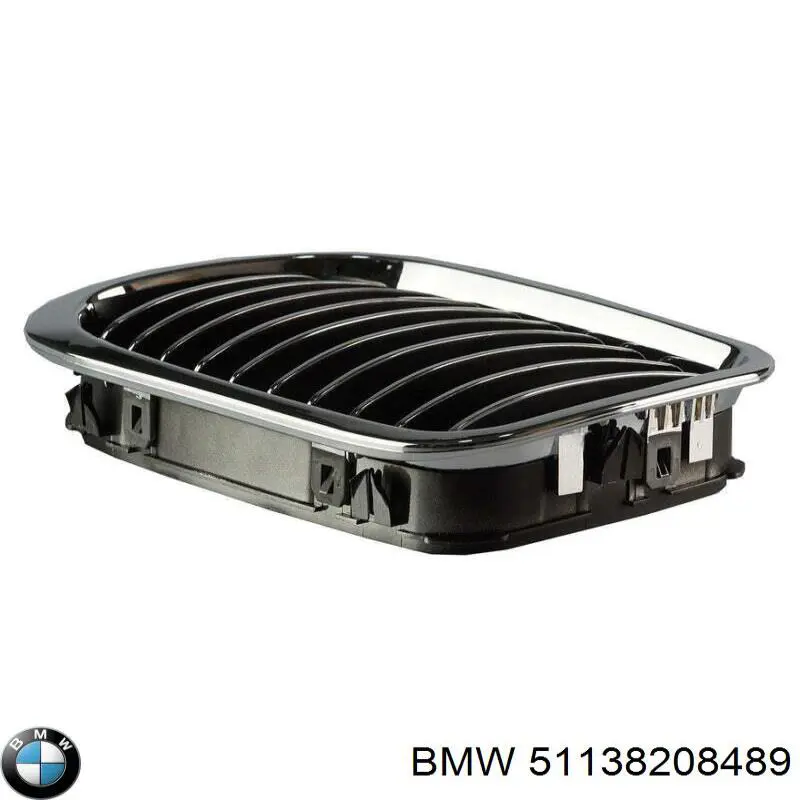 51138208489 BMW решетка радиатора левая