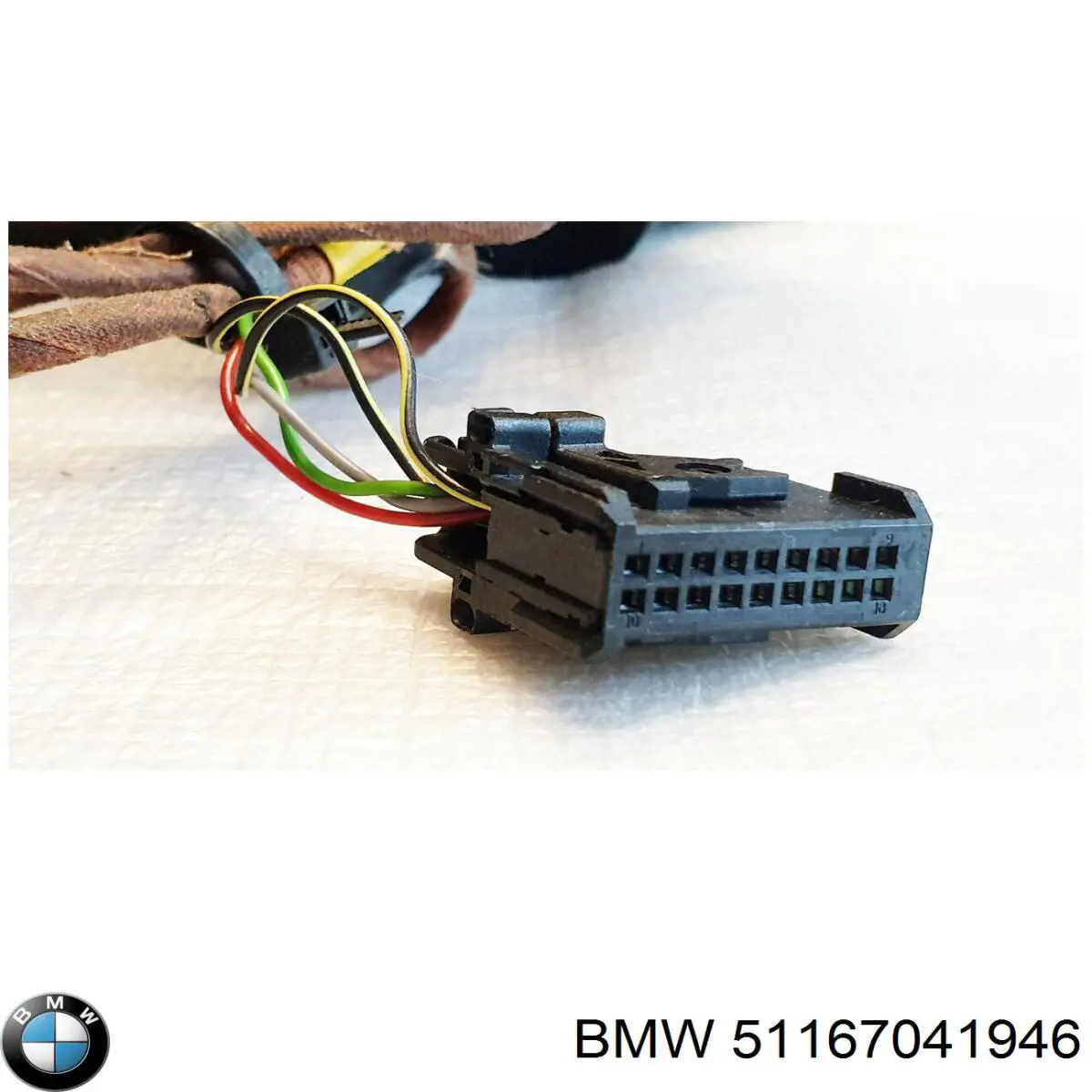 Купить 51167190164 BMW Корпус зеркала заднего вида левого (внутрення часть)