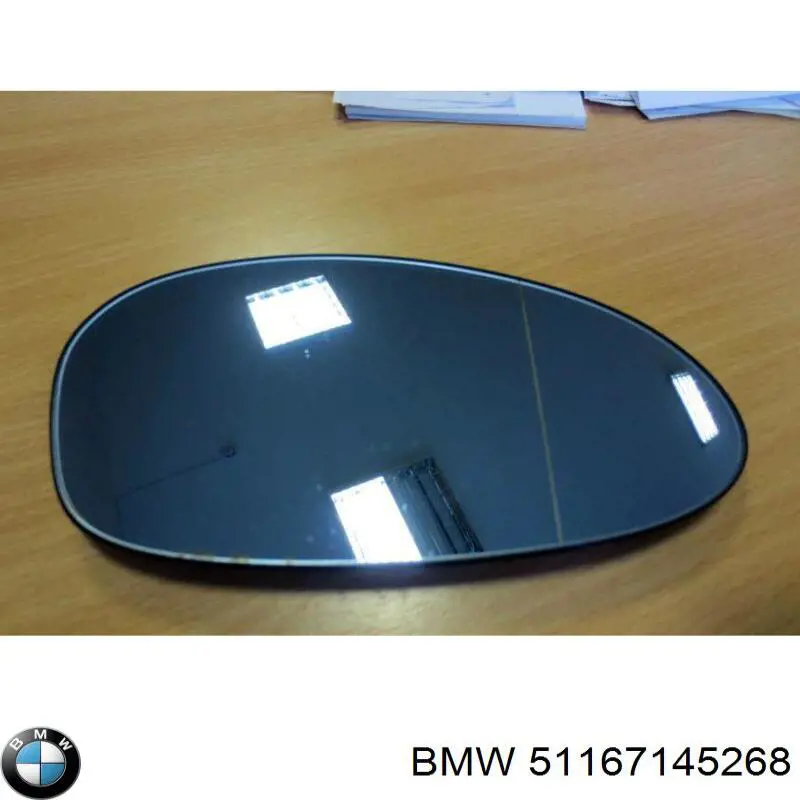 51167145268 BMW зеркальный элемент зеркала заднего вида правого
