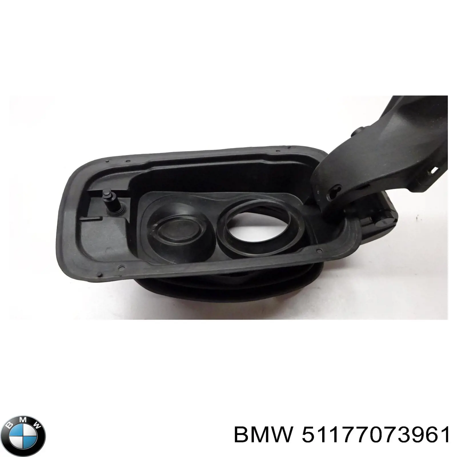 Купить 51177073961 BMW Горловина б/бака